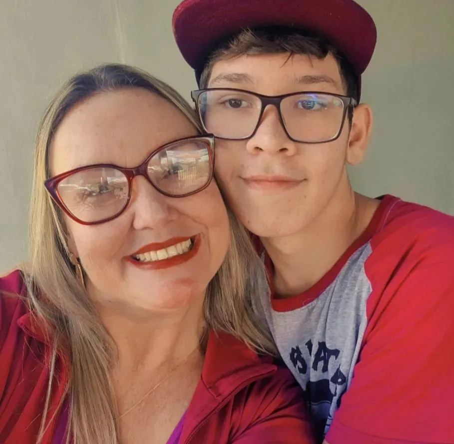 Professora salva aluno de 15 anos durante crise convulsiva em colégio estadual de Ibaiti